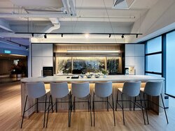 Visioncrest (D9), Office #456917631